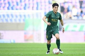 记者:除朴镇燮参加世界杯,浙江队外援全部抵达陕西冲击足协杯